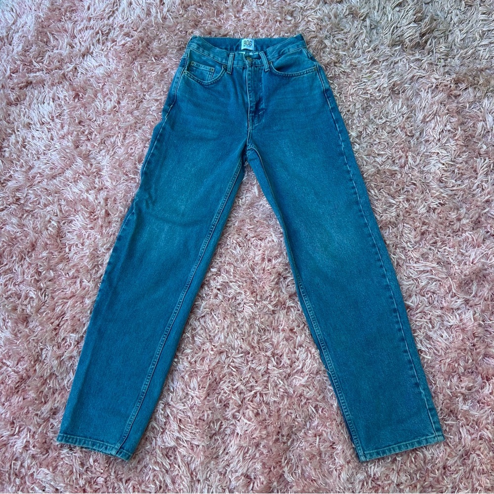 BDG urban outfitters vintage feel high waisted baggy jean, tinted denim, size 25